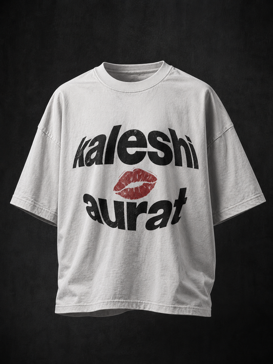 Kaleshi Aurat Vintage Lip Tee